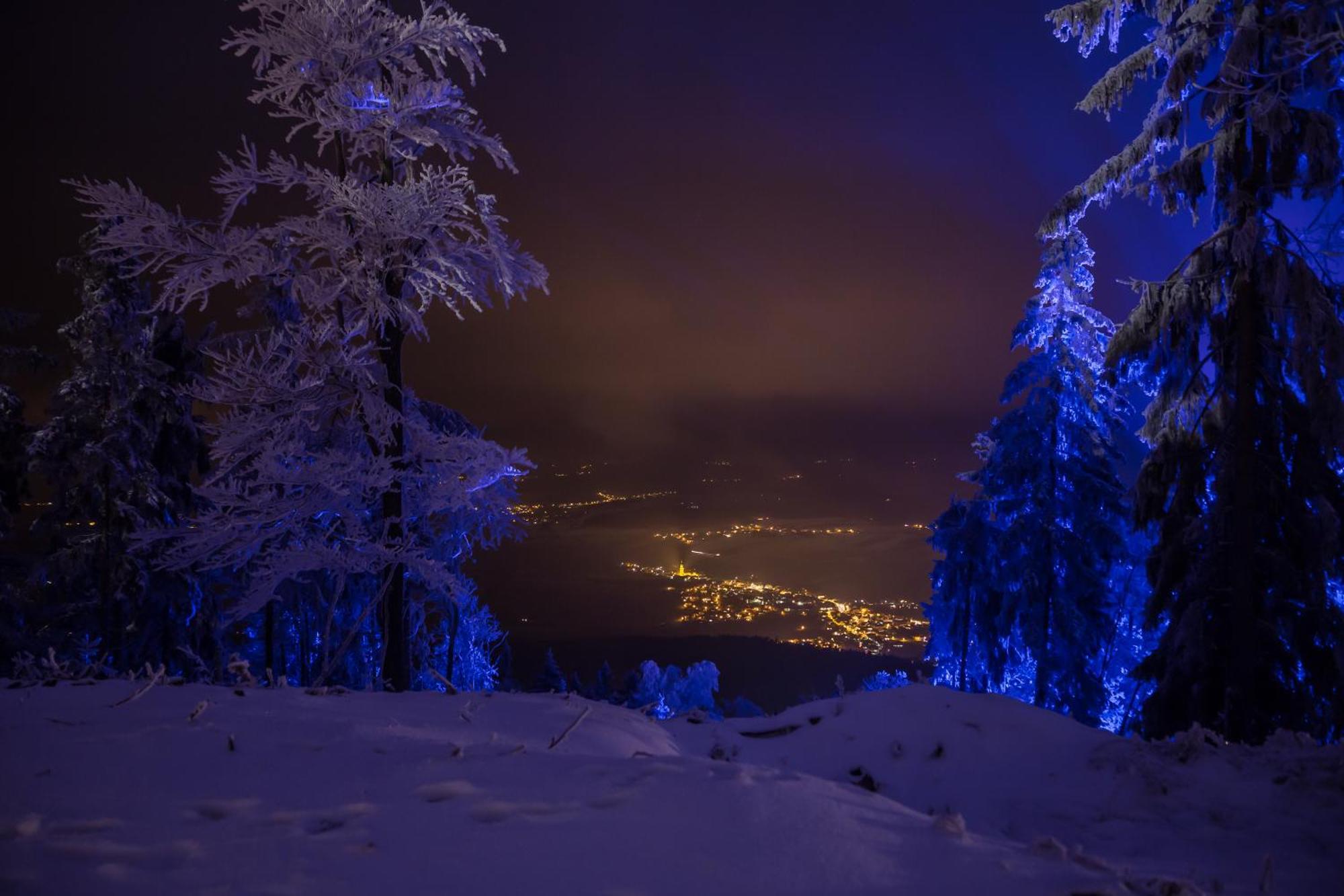 Schoenblick Hohenbogen Neukirchen beim Heiligen Blut Luaran gambar