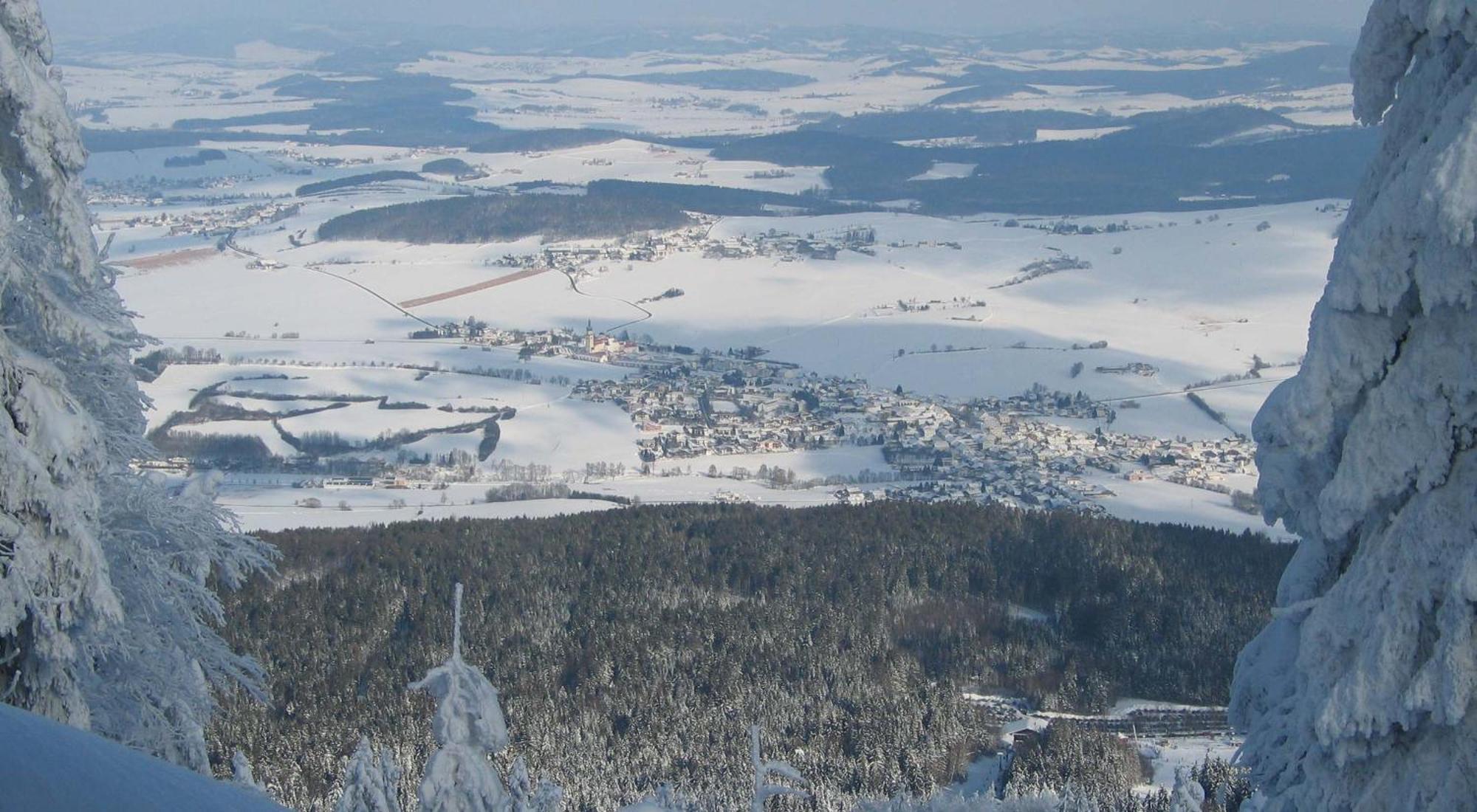 Schoenblick Hohenbogen Neukirchen beim Heiligen Blut Luaran gambar