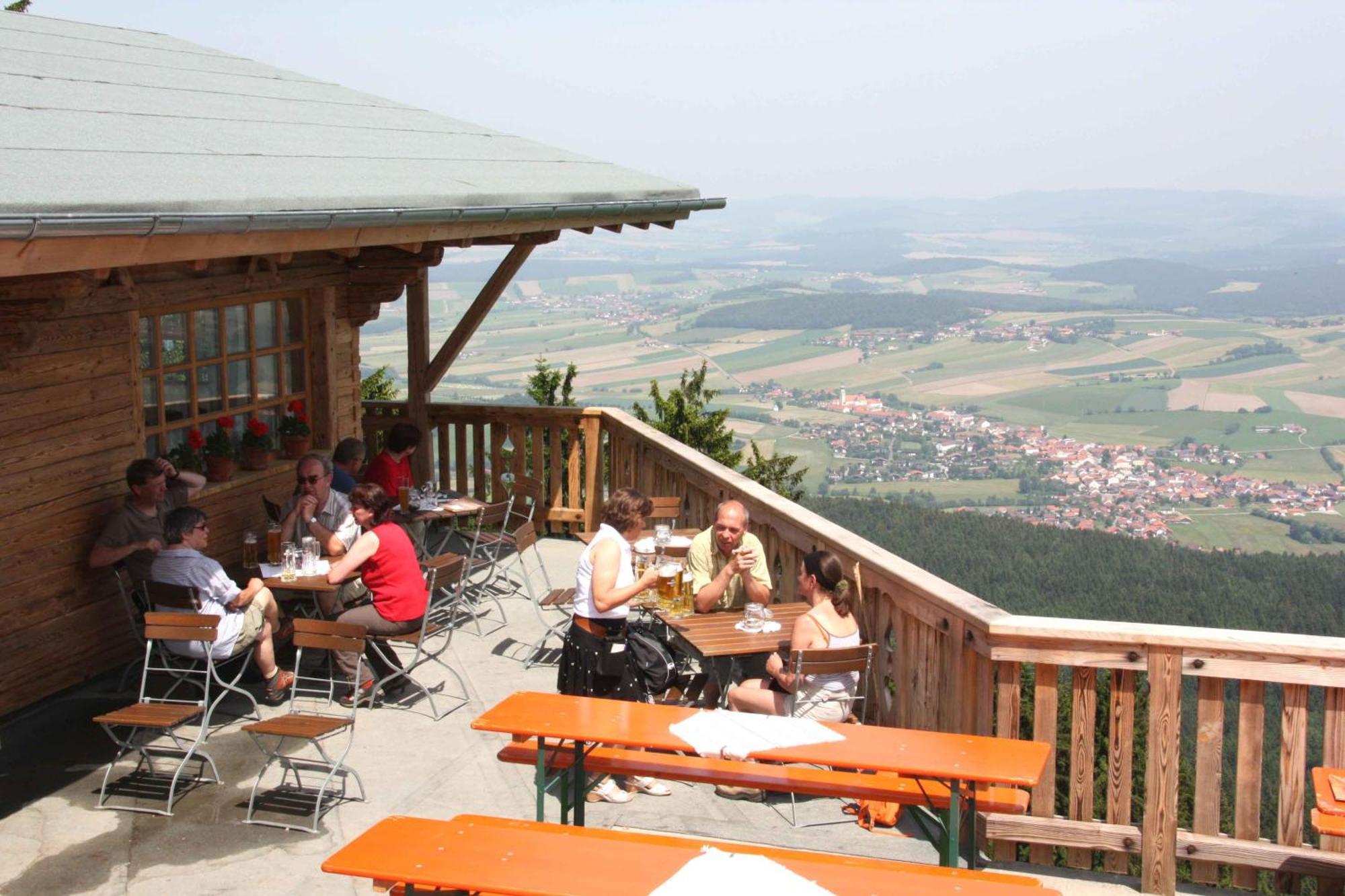 Schoenblick Hohenbogen Neukirchen beim Heiligen Blut Luaran gambar